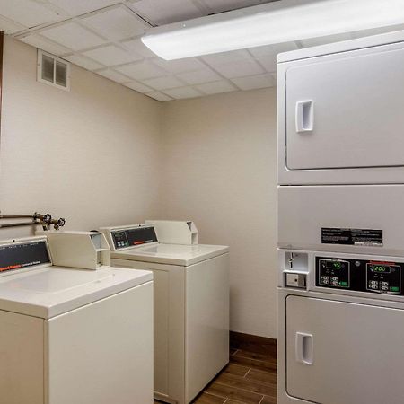 Comfort Suites Southpark Colonial Heights Buitenkant foto