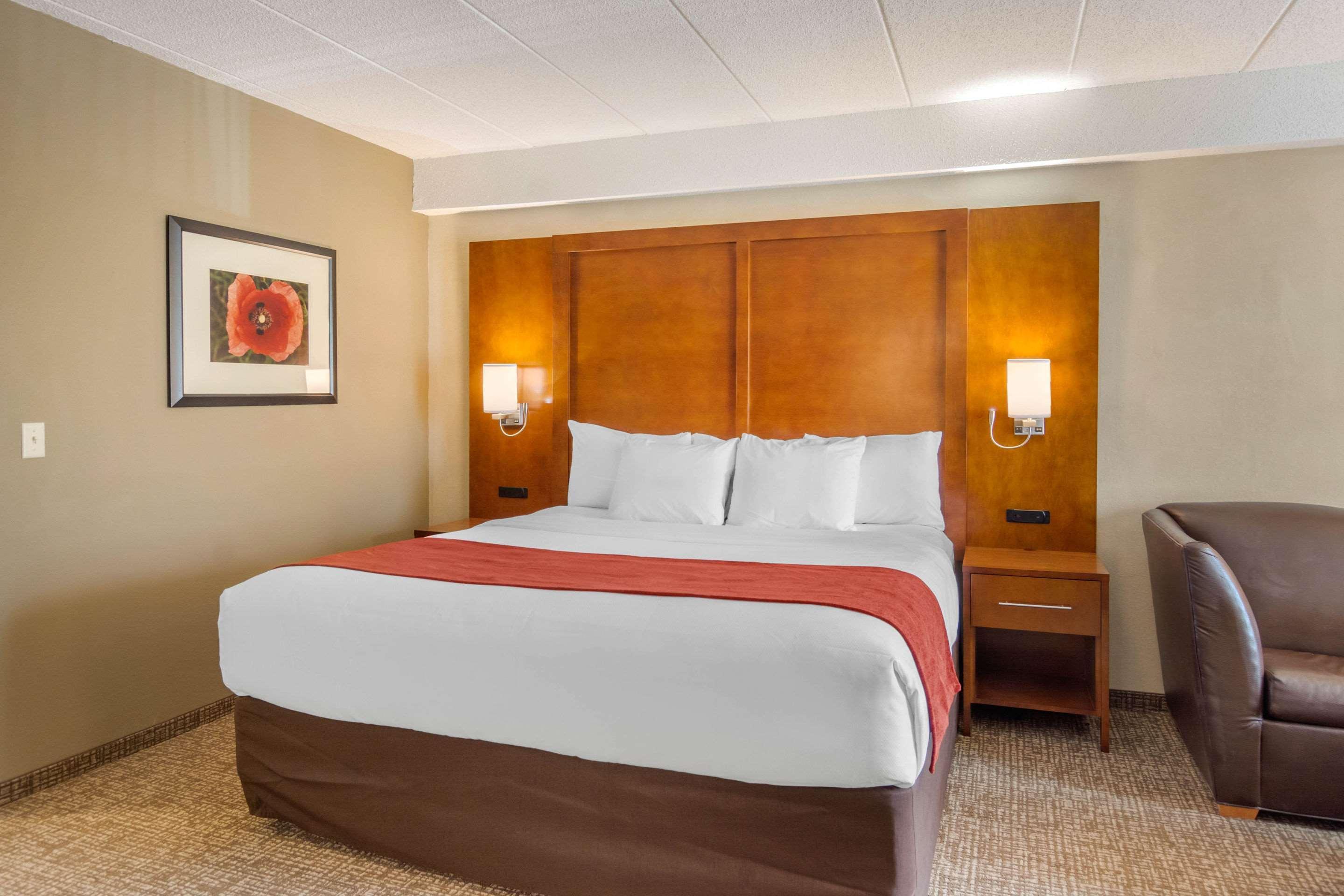 Comfort Suites Southpark Colonial Heights Buitenkant foto