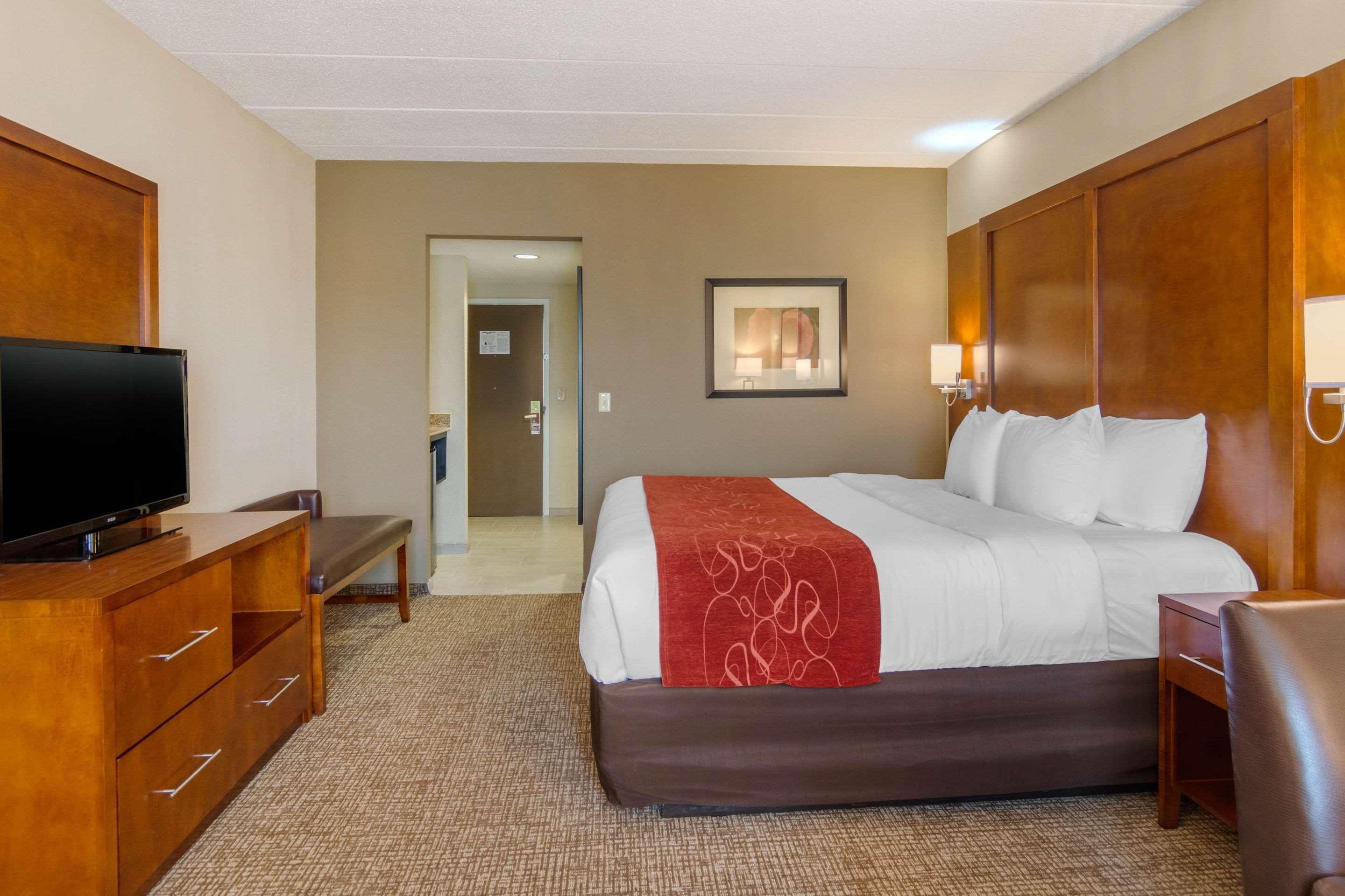 Comfort Suites Southpark Colonial Heights Buitenkant foto