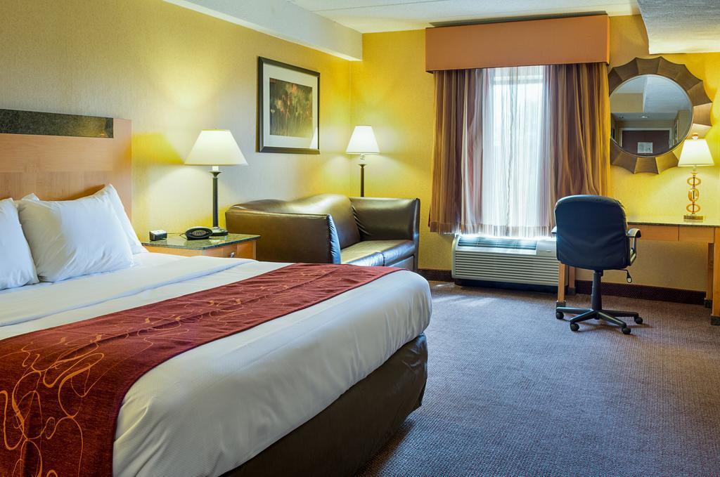 Comfort Suites Southpark Colonial Heights Buitenkant foto