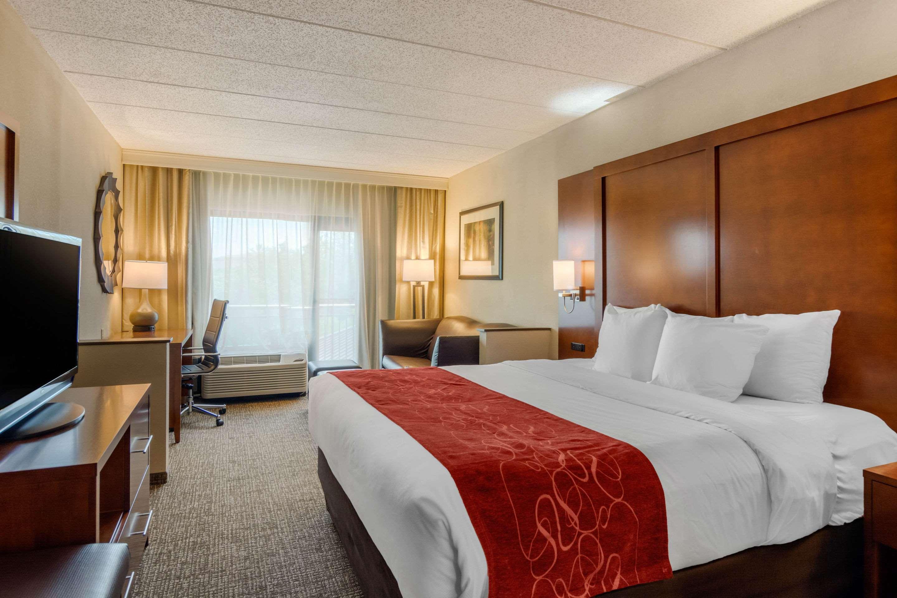 Comfort Suites Southpark Colonial Heights Buitenkant foto