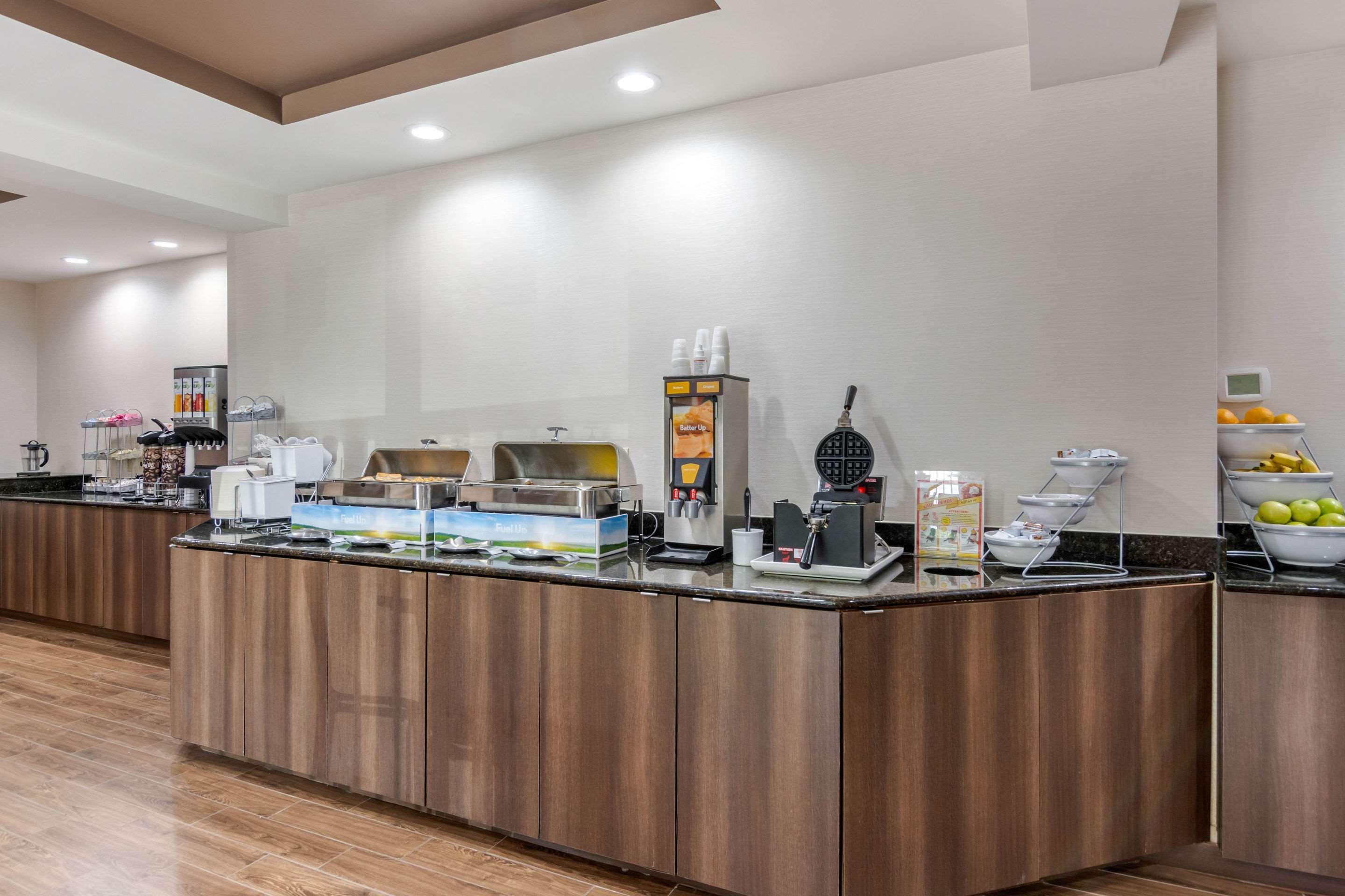 Comfort Suites Southpark Colonial Heights Buitenkant foto