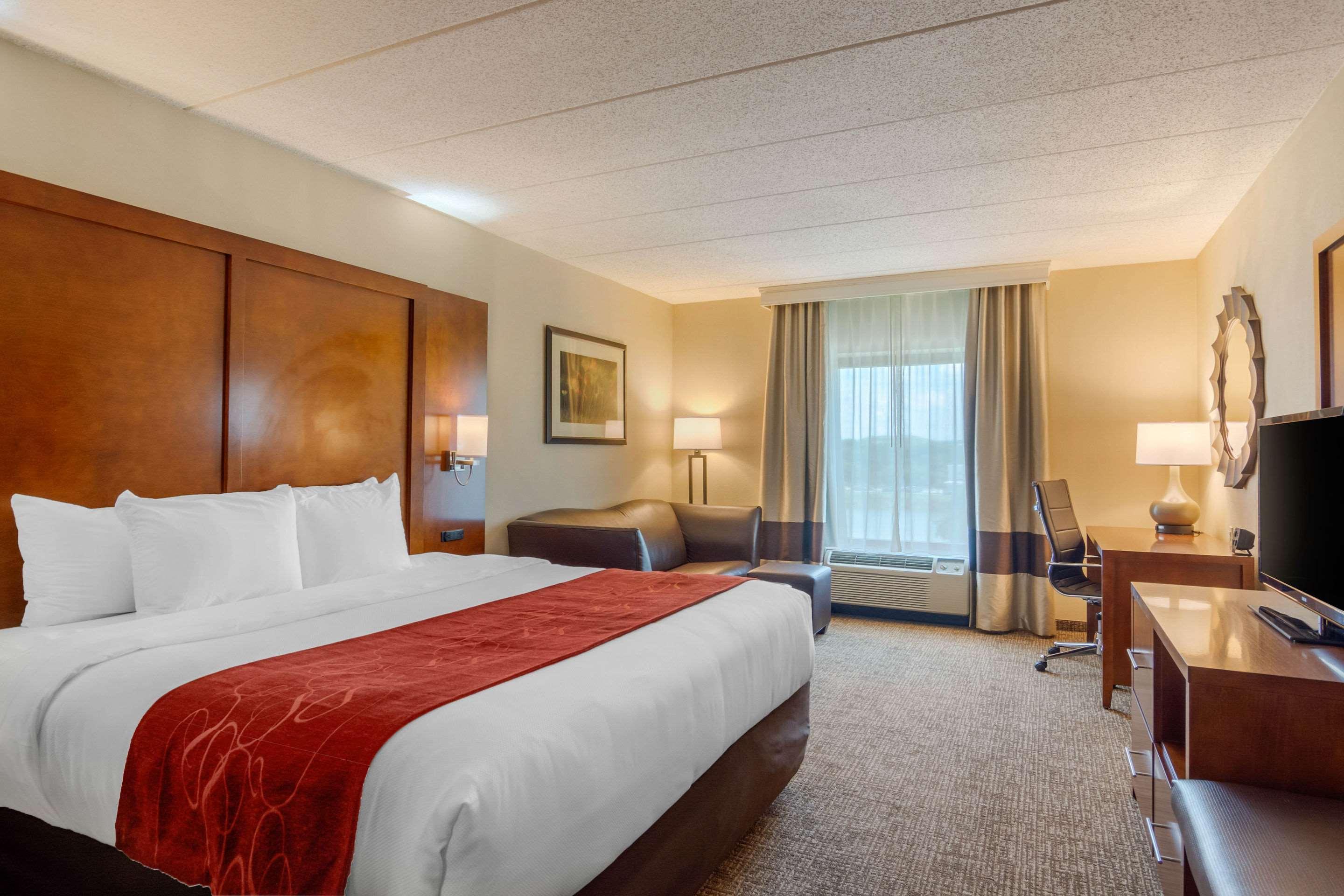 Comfort Suites Southpark Colonial Heights Buitenkant foto