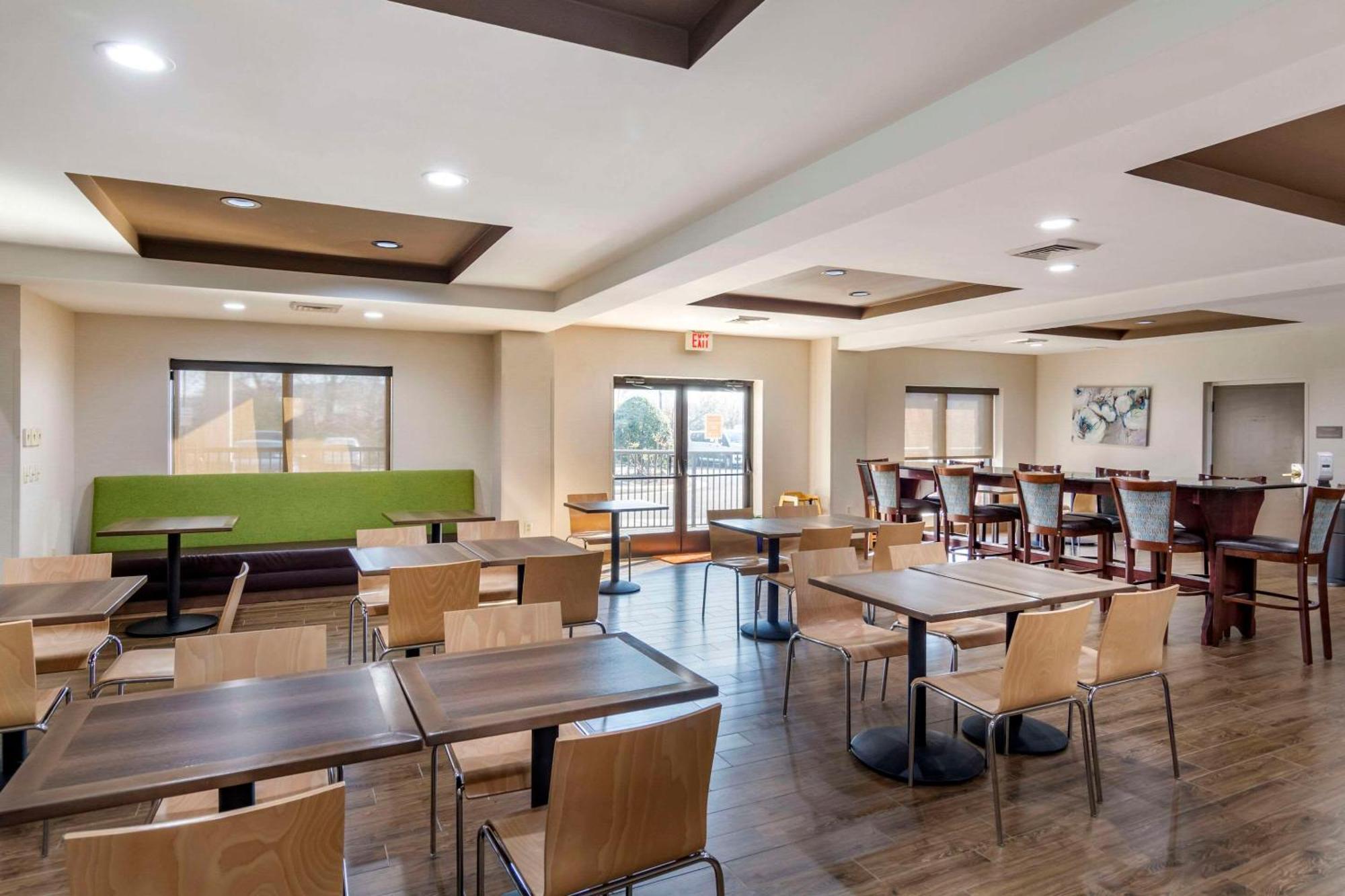 Comfort Suites Southpark Colonial Heights Buitenkant foto