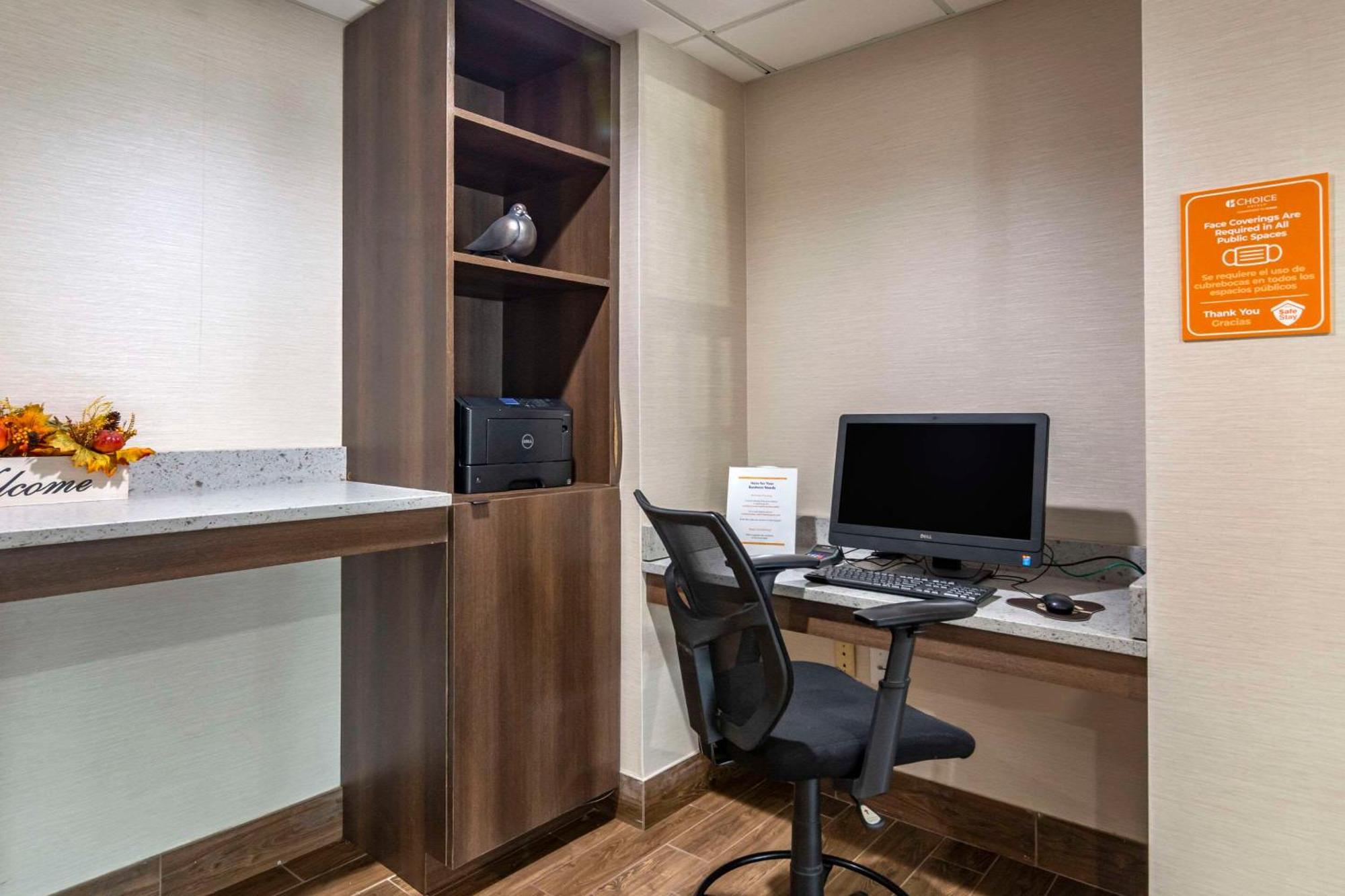 Comfort Suites Southpark Colonial Heights Buitenkant foto
