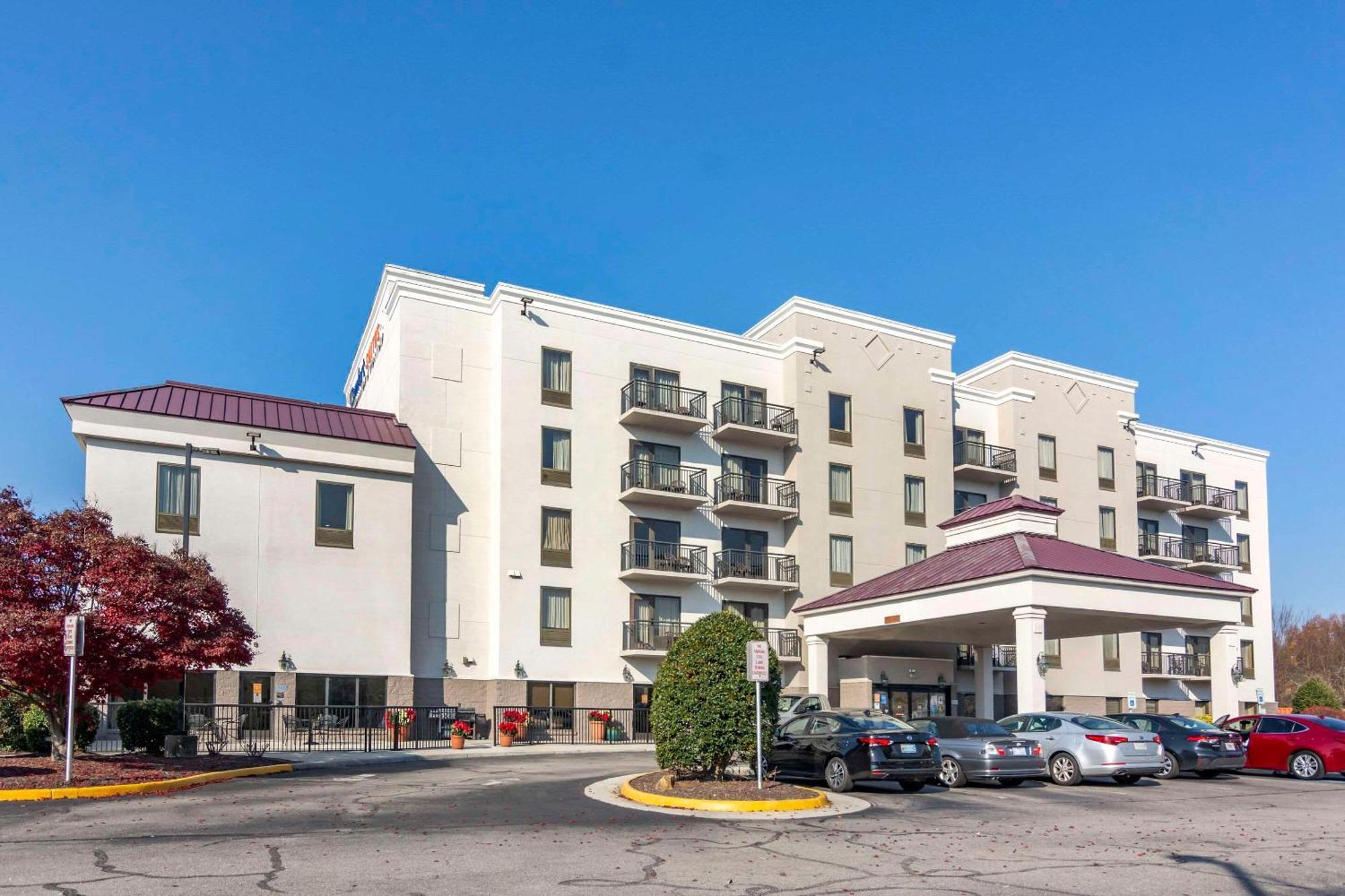 Comfort Suites Southpark Colonial Heights Buitenkant foto