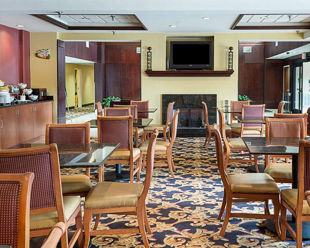 Comfort Suites Southpark Colonial Heights Restaurant foto